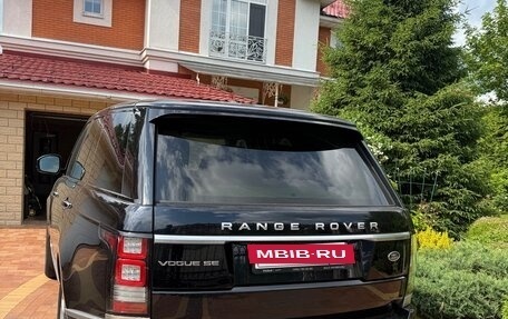 Land Rover Range Rover IV рестайлинг, 2015 год, 3 550 000 рублей, 2 фотография