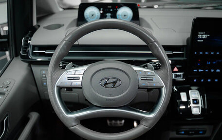 Hyundai Staria, 2022 год, 3 390 000 рублей, 15 фотография