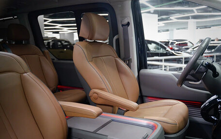 Hyundai Staria, 2022 год, 3 390 000 рублей, 25 фотография