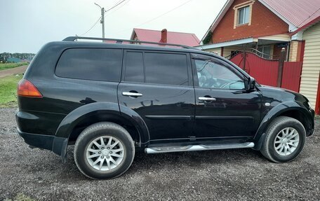Mitsubishi Pajero Sport II рестайлинг, 2011 год, 1 350 000 рублей, 3 фотография
