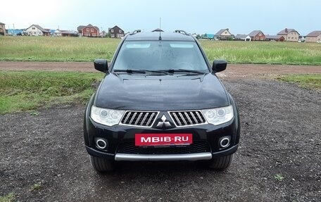 Mitsubishi Pajero Sport II рестайлинг, 2011 год, 1 350 000 рублей, 5 фотография