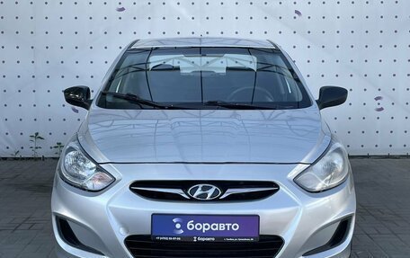 Hyundai Solaris II рестайлинг, 2012 год, 740 000 рублей, 3 фотография