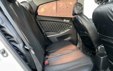 Hyundai Solaris II рестайлинг, 2012 год, 740 000 рублей, 13 фотография