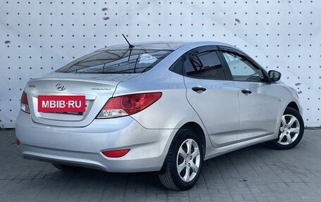 Hyundai Solaris II рестайлинг, 2012 год, 740 000 рублей, 4 фотография