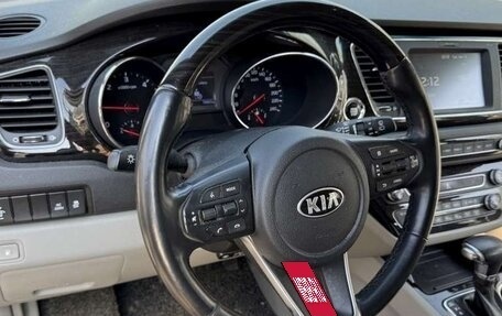 KIA Carnival III, 2018 год, 2 523 600 рублей, 5 фотография