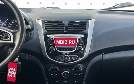 Hyundai Solaris II рестайлинг, 2012 год, 740 000 рублей, 16 фотография