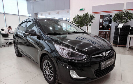 Hyundai Solaris II рестайлинг, 2013 год, 513 000 рублей, 5 фотография