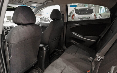 Hyundai Solaris II рестайлинг, 2013 год, 513 000 рублей, 16 фотография