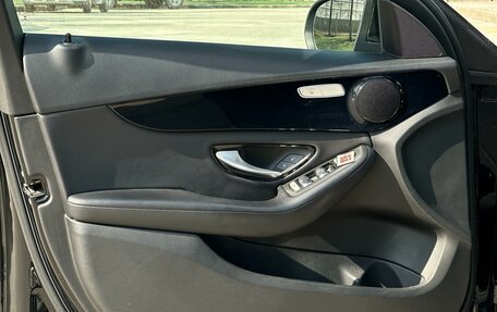 Mercedes-Benz C-Класс, 2018 год, 2 100 000 рублей, 14 фотография