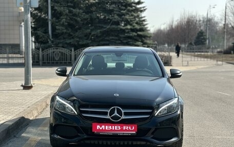 Mercedes-Benz C-Класс, 2018 год, 2 100 000 рублей, 3 фотография