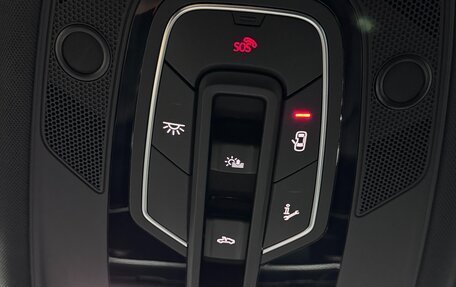 Audi Q7, 2023 год, 12 000 000 рублей, 18 фотография