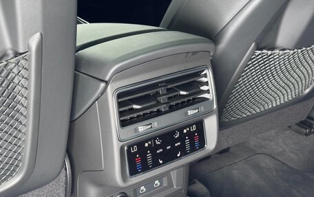 Audi Q7, 2023 год, 12 000 000 рублей, 23 фотография