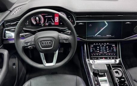 Audi Q7, 2023 год, 12 000 000 рублей, 16 фотография