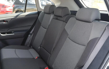 Toyota RAV4, 2024 год, 3 750 000 рублей, 17 фотография