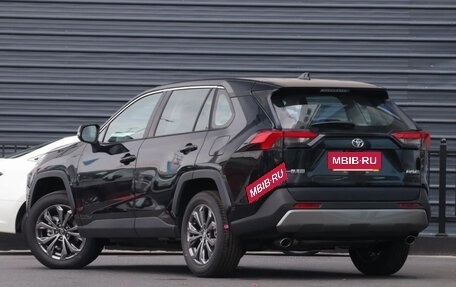 Toyota RAV4, 2024 год, 3 750 000 рублей, 4 фотография