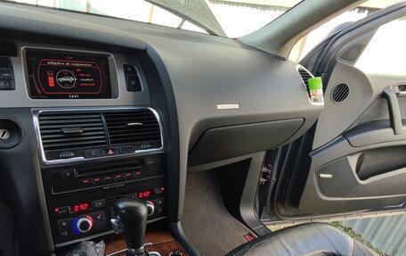 Audi Q7, 2008 год, 1 350 000 рублей, 27 фотография