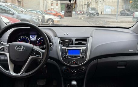 Hyundai Solaris II рестайлинг, 2014 год, 750 000 рублей, 3 фотография