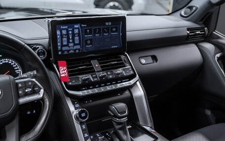 Toyota Land Cruiser, 2025 год, 12 000 000 рублей, 13 фотография