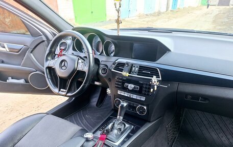 Mercedes-Benz C-Класс, 2011 год, 1 440 000 рублей, 9 фотография