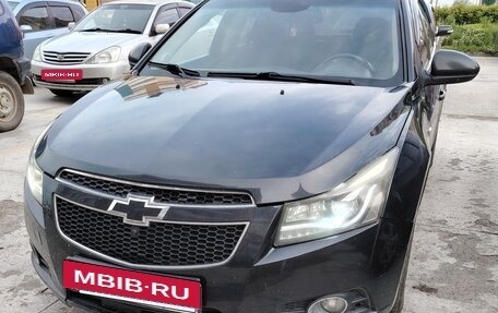 Chevrolet Cruze II, 2010 год, 870 000 рублей, 21 фотография