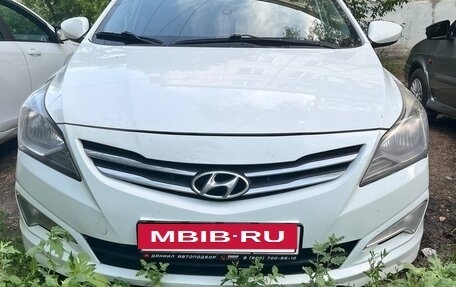 Hyundai Solaris II рестайлинг, 2015 год, 1 250 000 рублей, 3 фотография