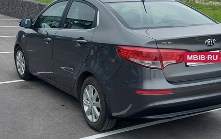 KIA Rio III рестайлинг, 2015 год, 1 080 000 рублей, 15 фотография