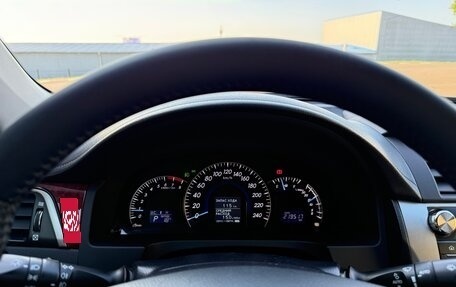 Toyota Camry, 2012 год, 1 999 999 рублей, 11 фотография