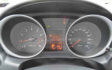 Mitsubishi ASX I рестайлинг, 2010 год, 690 000 рублей, 13 фотография