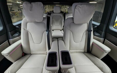 Mercedes-Benz V-Класс, 2025 год, 15 790 000 рублей, 10 фотография