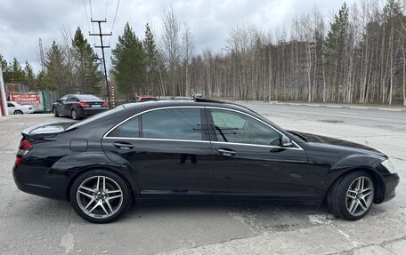 Mercedes-Benz S-Класс, 2007 год, 1 400 000 рублей, 3 фотография