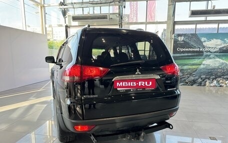 Mitsubishi Pajero Sport II рестайлинг, 2014 год, 1 790 000 рублей, 28 фотография