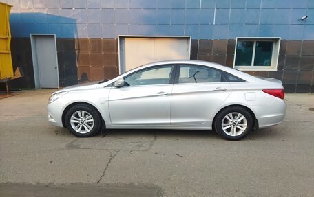 Hyundai Sonata VI, 2011 год, 1 050 000 рублей, 3 фотография
