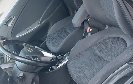 Hyundai Solaris II рестайлинг, 2014 год, 1 075 000 рублей, 6 фотография