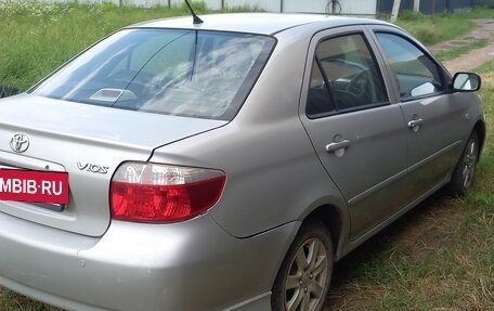 Toyota Vios III, 2004 год, 350 000 рублей, 3 фотография