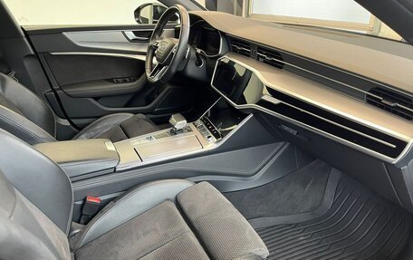 Audi A7, 2018 год, 4 400 000 рублей, 8 фотография