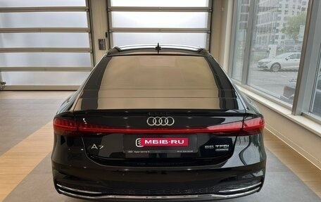 Audi A7, 2018 год, 4 400 000 рублей, 4 фотография