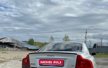 Volvo S60 III, 2003 год, 330 000 рублей, 3 фотография