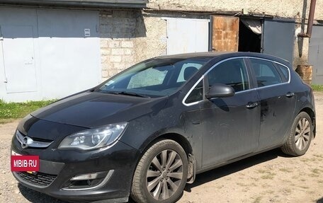 Opel Astra J, 2013 год, 700 000 рублей, 6 фотография