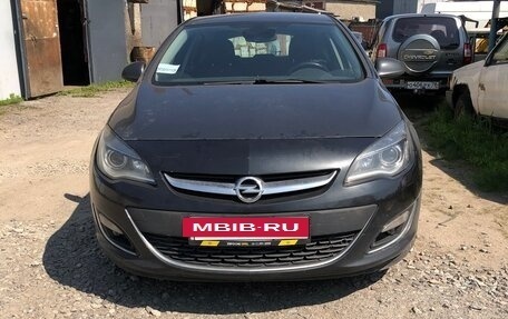 Opel Astra J, 2013 год, 700 000 рублей, 7 фотография