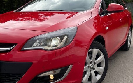 Opel Astra J, 2014 год, 870 000 рублей, 33 фотография