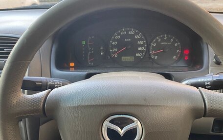 Mazda Familia, 2003 год, 260 000 рублей, 7 фотография
