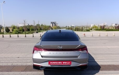 Hyundai Elantra VI рестайлинг, 2020 год, 2 030 000 рублей, 10 фотография