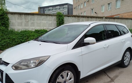Ford Focus III, 2014 год, 820 000 рублей, 3 фотография