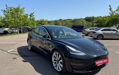 Tesla Model 3 I, 2019 год, 3 750 000 рублей, 3 фотография
