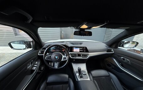 BMW 3 серия, 2019 год, 4 300 000 рублей, 26 фотография
