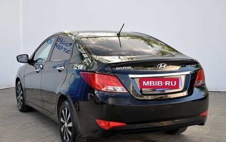 Hyundai Solaris II рестайлинг, 2015 год, 1 049 000 рублей, 8 фотография