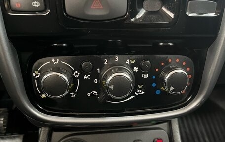 Renault Duster I рестайлинг, 2013 год, 960 000 рублей, 20 фотография