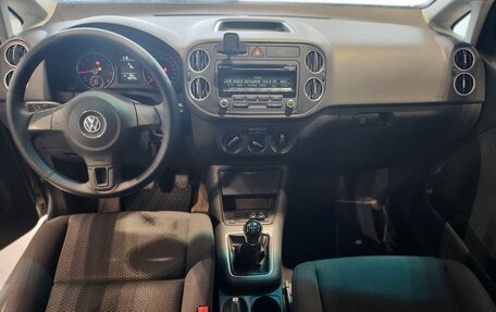 Volkswagen Golf Plus II, 2012 год, 695 000 рублей, 13 фотография