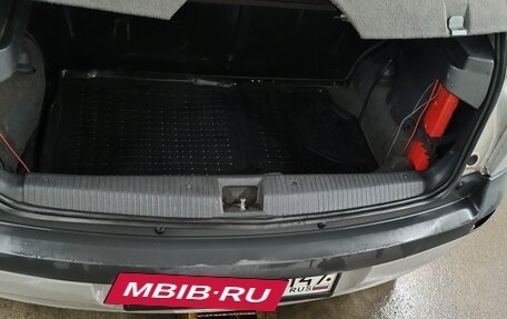 Opel Corsa C рестайлинг, 2003 год, 170 000 рублей, 8 фотография