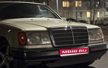 Mercedes-Benz W124, 1991 год, 415 000 рублей, 2 фотография